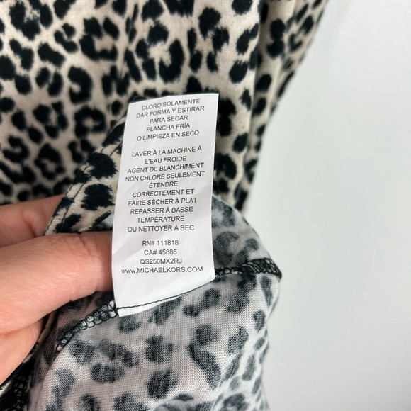 NEW Michael Kors Leopard Cheetah Print Long Sleeved Cold Shoulder Blouse Medium - Picture 7 of 9